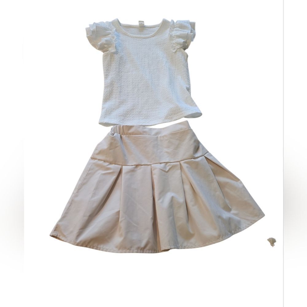 White and Cream Kids Skirt Size 9
